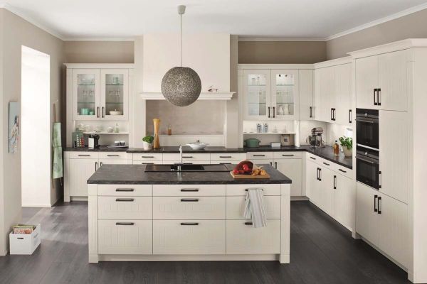 cucina con bancone stile classic